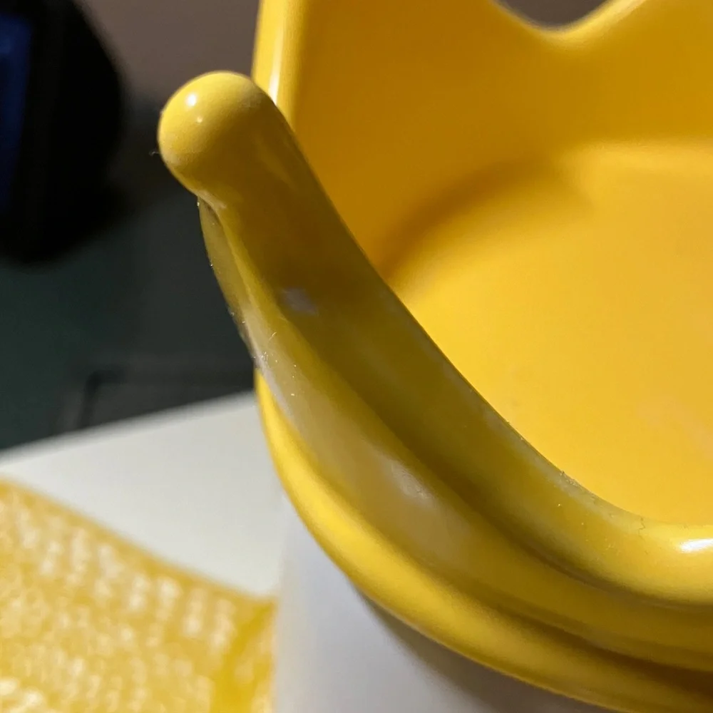 Bee decor . I used only for decor. Rae Dunn mug. Rae Dun honey pot. Other items - Picture 5 of 13